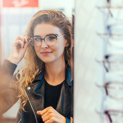 Como escolher as melhores lentes oftálmicas para as suas necessidades? Como escolher as melhores lentes oftálmicas para as suas necessidades?