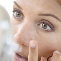 Em que situações posso utilizar lentes de contacto?