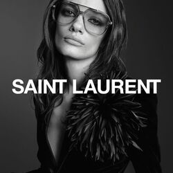 Nova coleção Saint Laurent remete para a "liberdade, juventude e rock'n' roll"